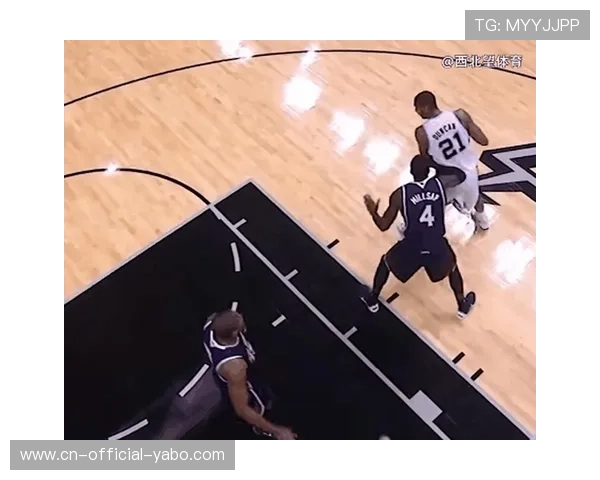 传统中锋技能拓展：从背打终结到高位策应